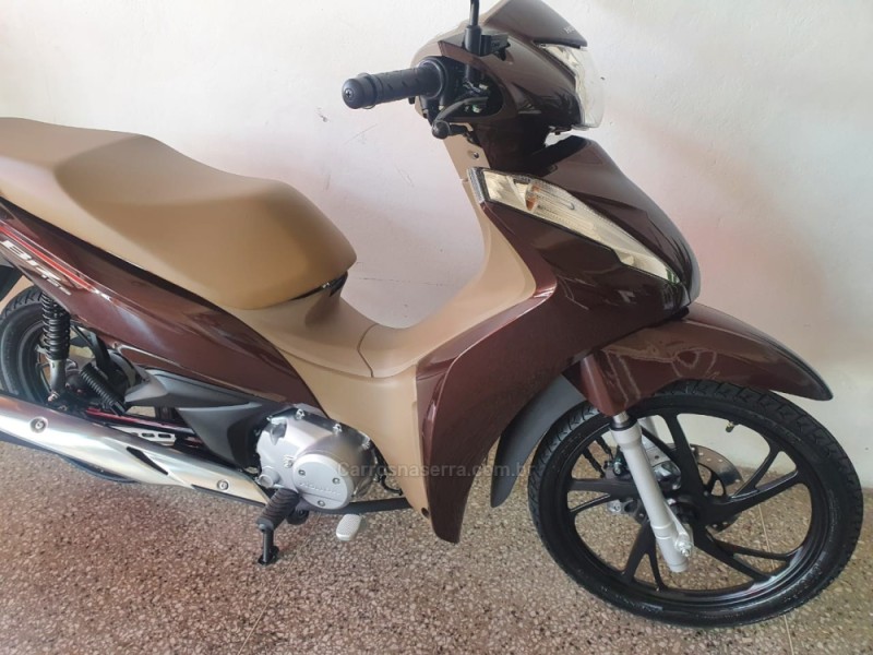 BIZ 125 EX - 2022 - CAMPO BOM