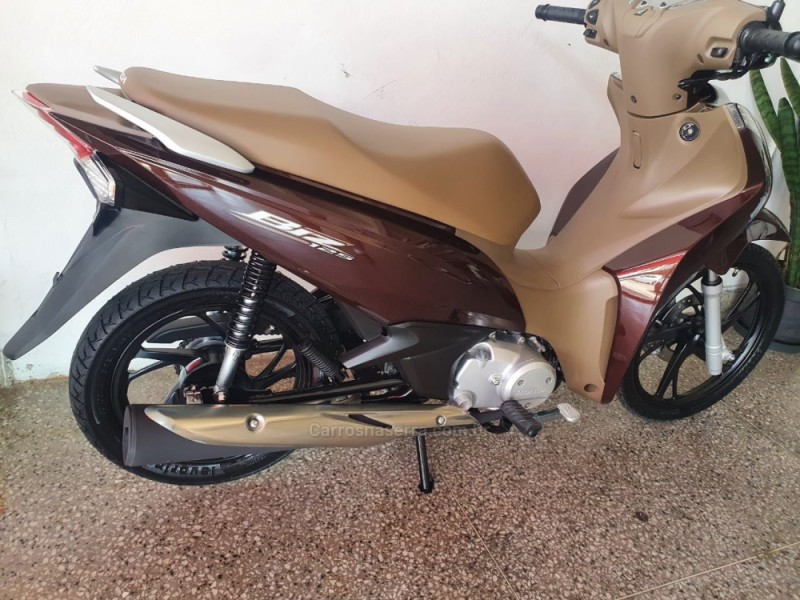 BIZ 125 EX - 2022 - CAMPO BOM