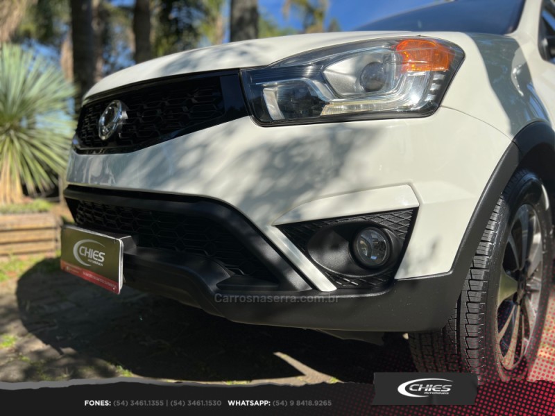 KORANDO 2.0 GL 4X4 16V TURBO DIESEL 4P AUTOMÁTICO - 2015 - CARLOS BARBOSA