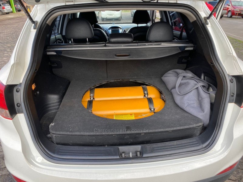 IX35 2.0 MPFI GLS 4X2 16V GASOLINA 4P AUTOMÁTICO - 2014 - IVOTI