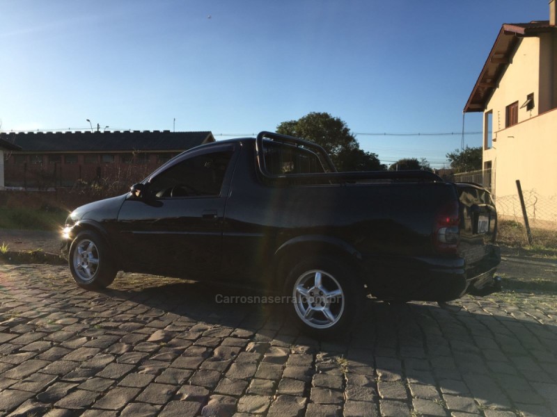 CORSA 1.6 MPFI STD CS PICK-UP 8V GASOLINA 2P MANUAL - 2003 - CAXIAS DO SUL