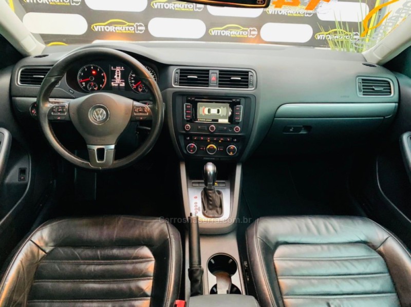 JETTA 2.0 TSI HIGHLINE 211CV GASOLINA 4P TIPTRONIC - 2014 - ESTâNCIA VELHA