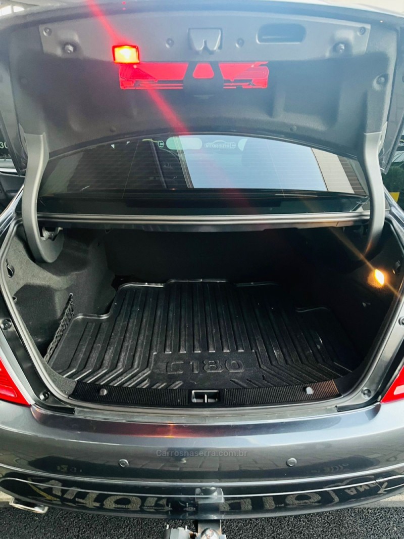 C 200 K 1.8 AVANTGARDE KOMPRESSOR GASOLINA 4P AUTOMÁTICO - 2010 - ESTâNCIA VELHA