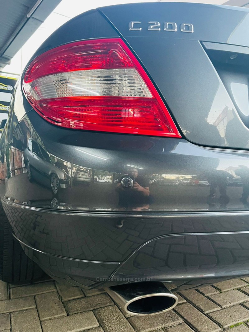 C 200 K 1.8 AVANTGARDE KOMPRESSOR GASOLINA 4P AUTOMÁTICO - 2010 - ESTâNCIA VELHA