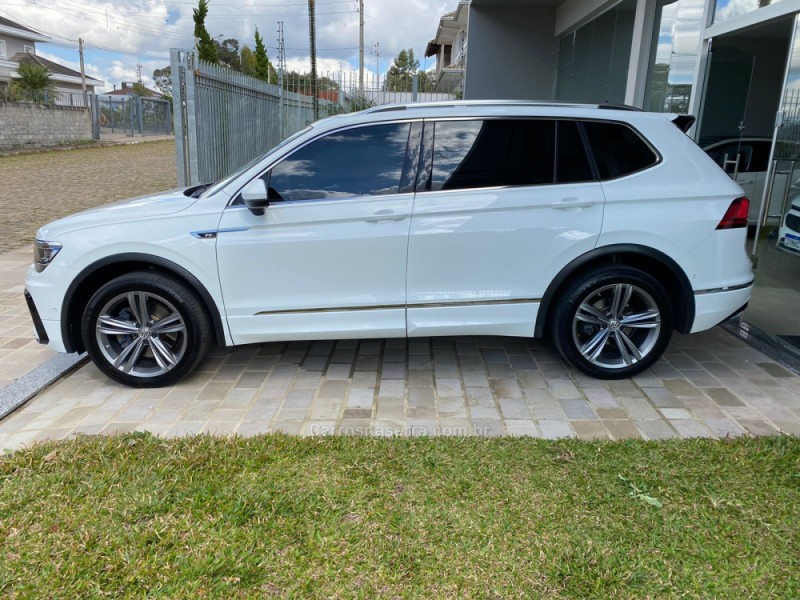 tiguan 2.0 allspace  r line 350 tsi 4x4 gasolina  4p 2020 bento goncalves