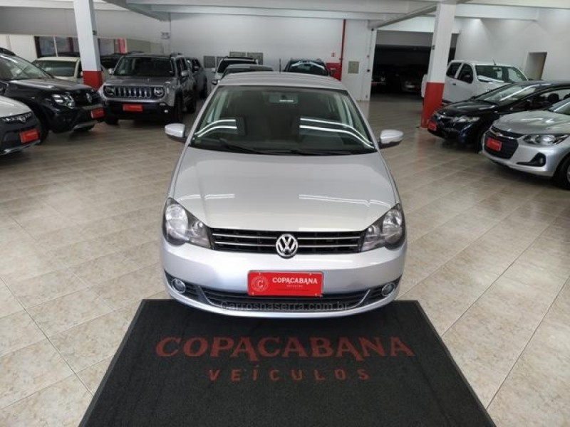 POLO SEDAN 1.6 MI COMFORTLINE 8V FLEX 4P AUTOMATIZADO