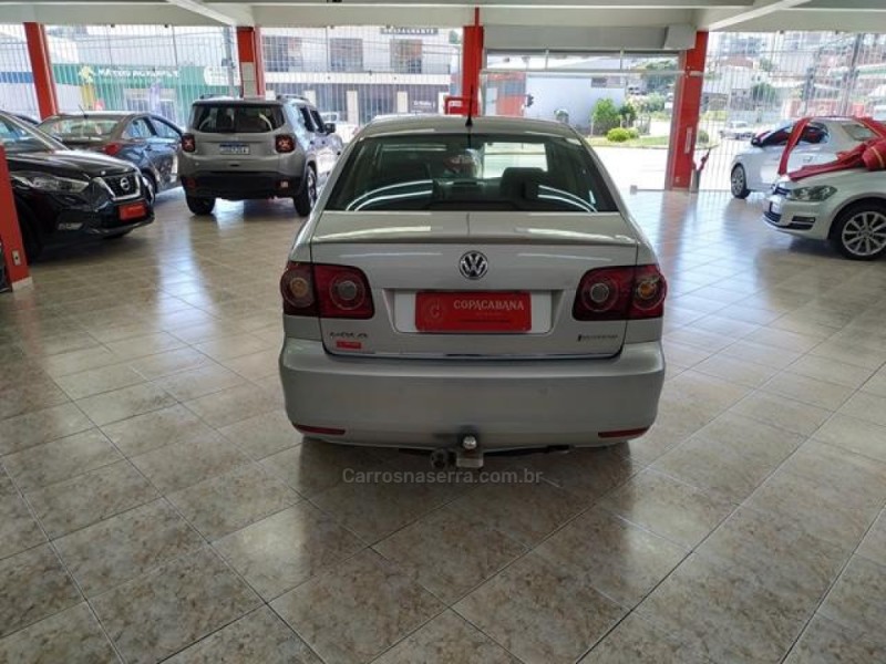 POLO SEDAN 1.6 MI COMFORTLINE 8V FLEX 4P AUTOMATIZADO - 2013 - CAXIAS DO SUL