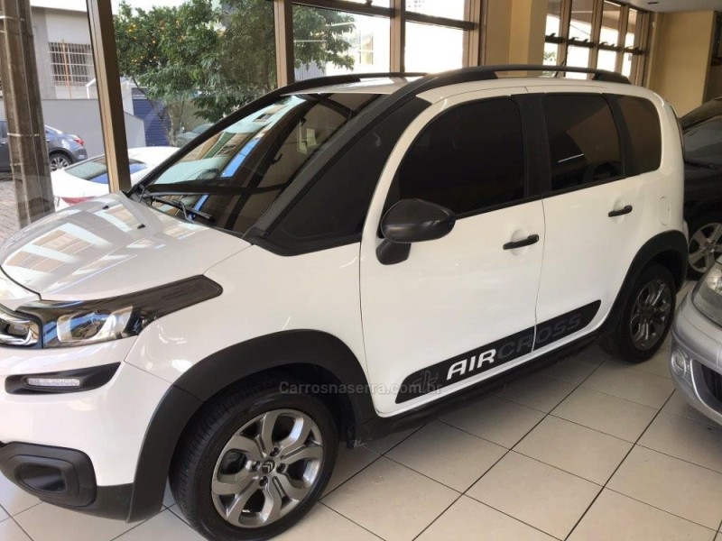AIRCROSS 1.5 LIVE 8V FLEX 4P MANUAL - 2016 - FARROUPILHA