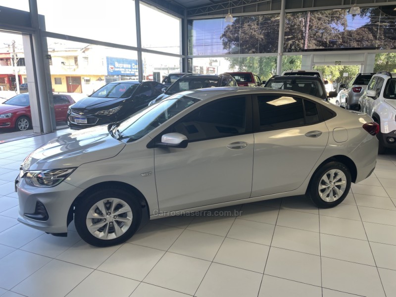 ONIX 1.0	LT PLUS 8V TURBO FLEX 4P AUTOMÁTICO - 2021 - SANTA CRUZ DO SUL