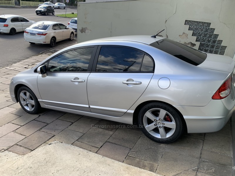 CIVIC 1.8 LXS 16V GASOLINA 4P MANUAL - 2009 - GARIBALDI