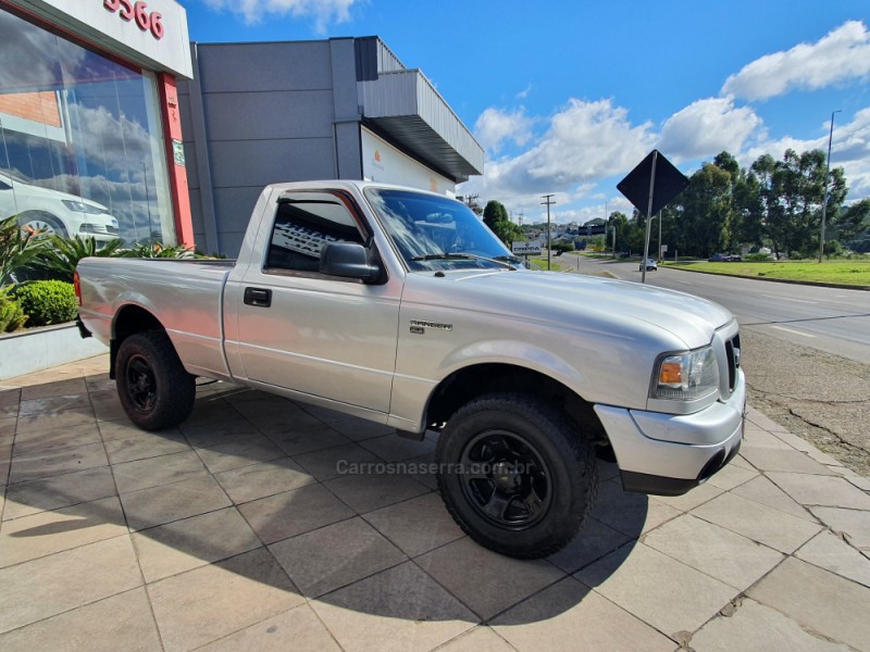 RANGER 2.3 XLS 4X2 CS 16V GASOLINA 2P MANUAL - 2008 - FARROUPILHA