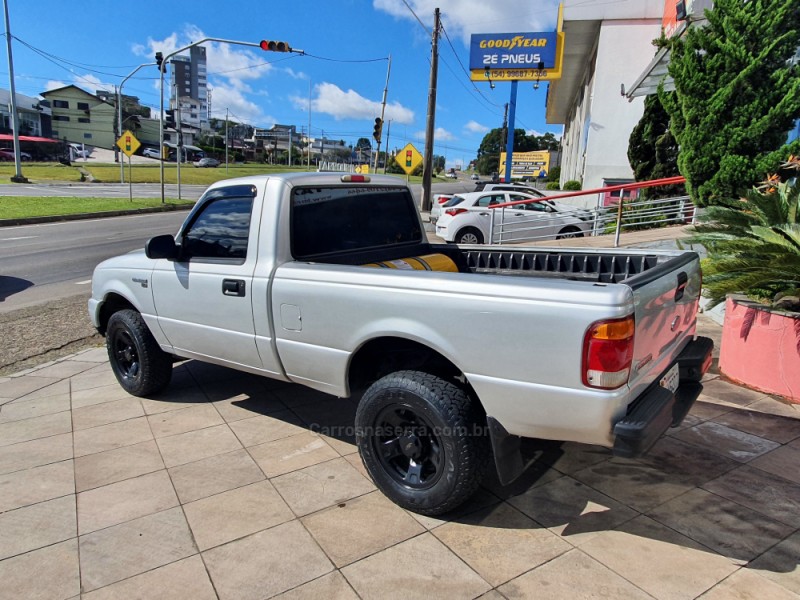 RANGER 2.3 XLS 4X2 CS 16V GASOLINA 2P MANUAL - 2008 - FARROUPILHA