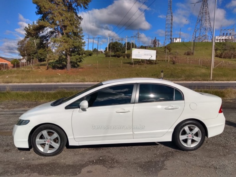 CIVIC 1.8 LXS 16V FLEX 4P AUTOMÁTICO - 2007 - FARROUPILHA