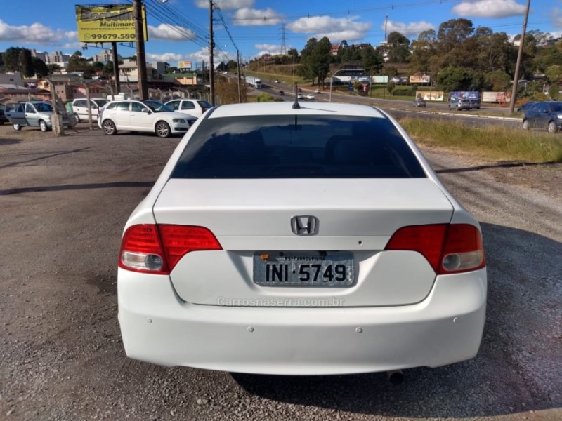 CIVIC 1.8 LXS 16V FLEX 4P AUTOMÁTICO - 2007 - FARROUPILHA