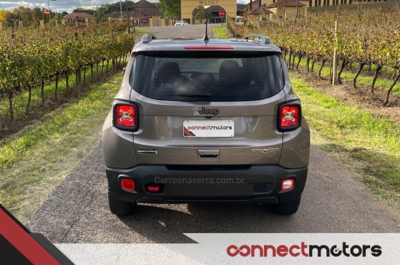 RENEGADE 2.0 16V TURBO DIESEL TRAILHAWK 4P 4X4 AUTOMÁTICO - 2019 - BENTO GONçALVES
