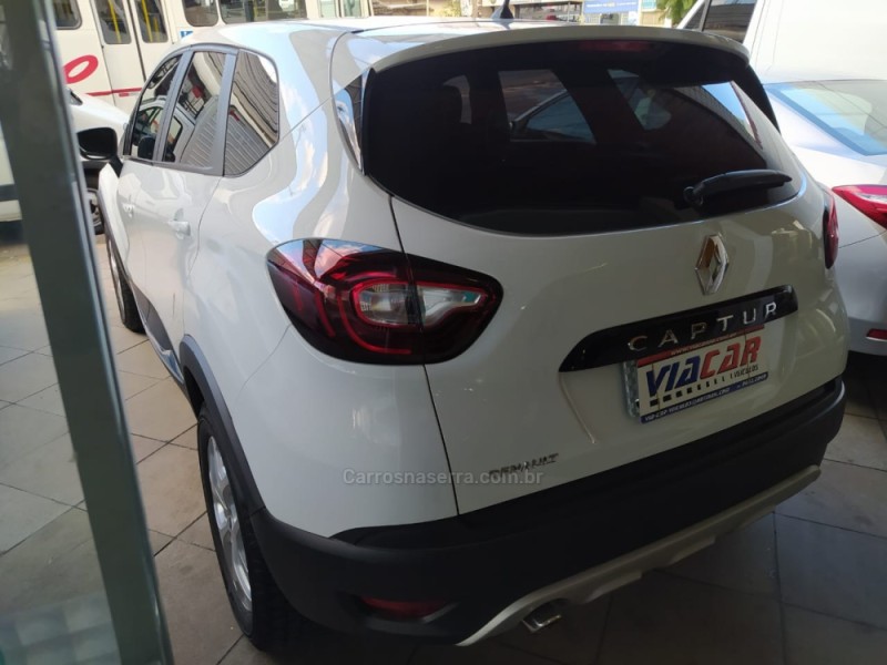 CAPTUR 1.6 16V SCE FLEX ZEN MANUAL - 2018 - BENTO GONçALVES