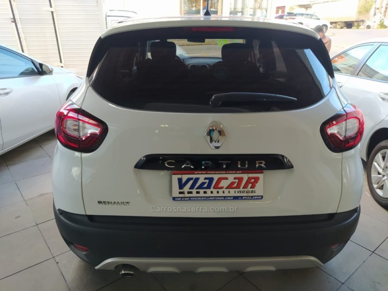 CAPTUR 1.6 16V SCE FLEX ZEN MANUAL - 2018 - BENTO GONçALVES