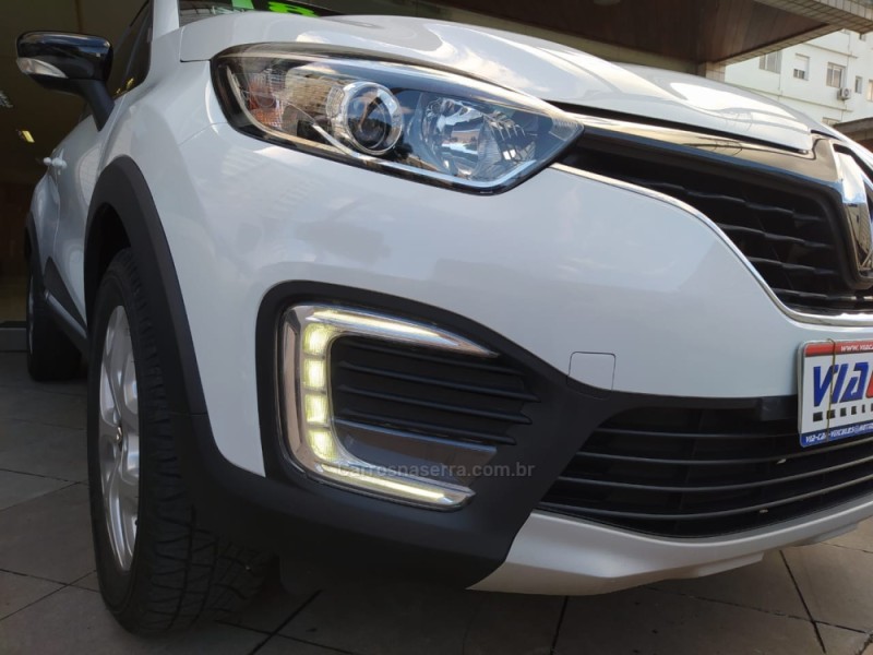 CAPTUR 1.6 16V SCE FLEX ZEN MANUAL - 2018 - BENTO GONçALVES