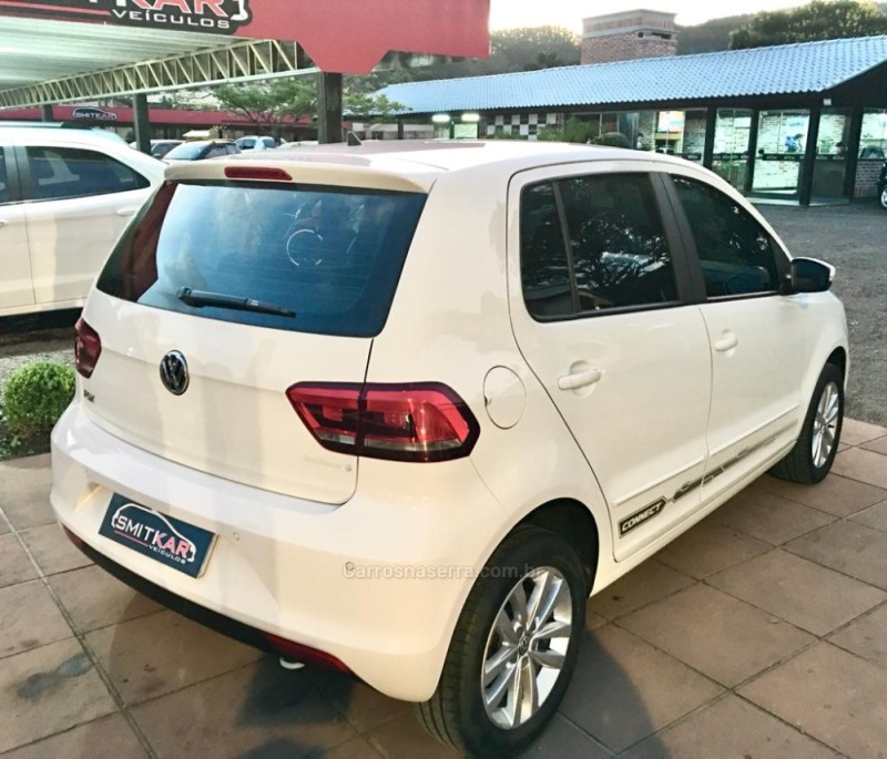 FOX 1.6 CONNECT 8V FLEX 4P MANUAL - 2018 - ROLANTE