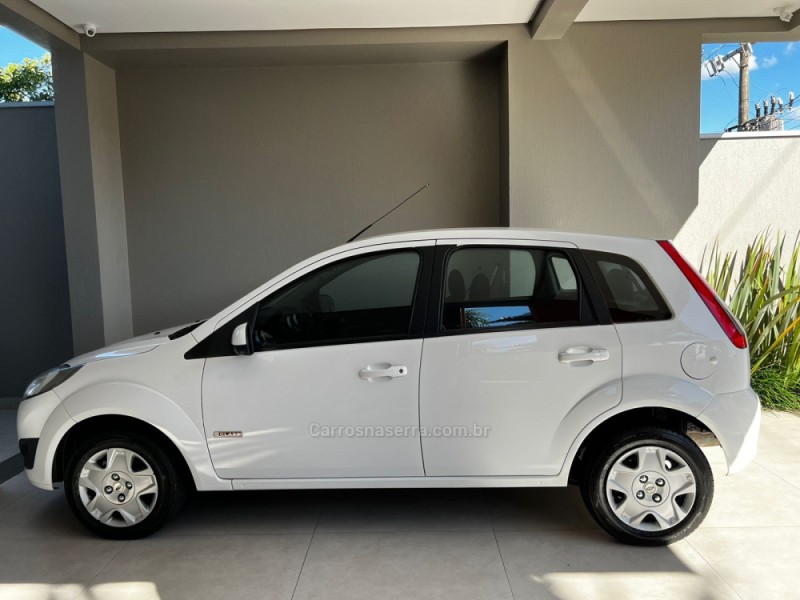 FIESTA 1.6 MPI 8V GASOLINA 4P MANUAL - 2013 - DOIS IRMãOS