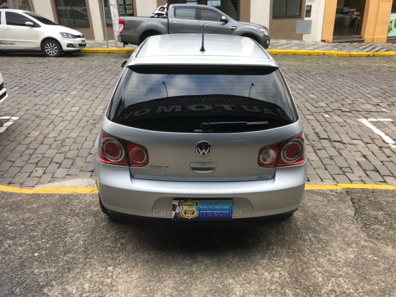GOLF 1.6 MI SPORTLINE 8V FLEX 4P MANUAL - 2010 - GARIBALDI