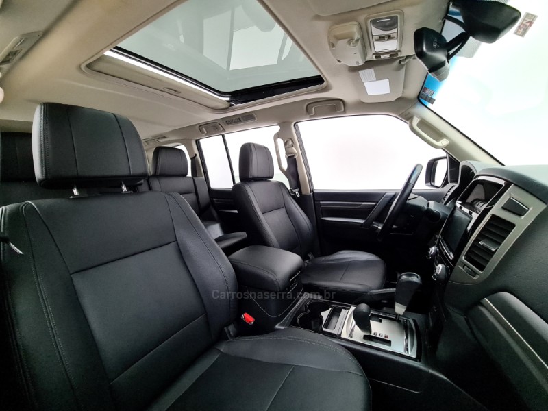 PAJERO FULL 3.2 HPE 4X4 16V DIESEL 4P AUTOMÁTICO - 2019 - SANTA CRUZ DO SUL
