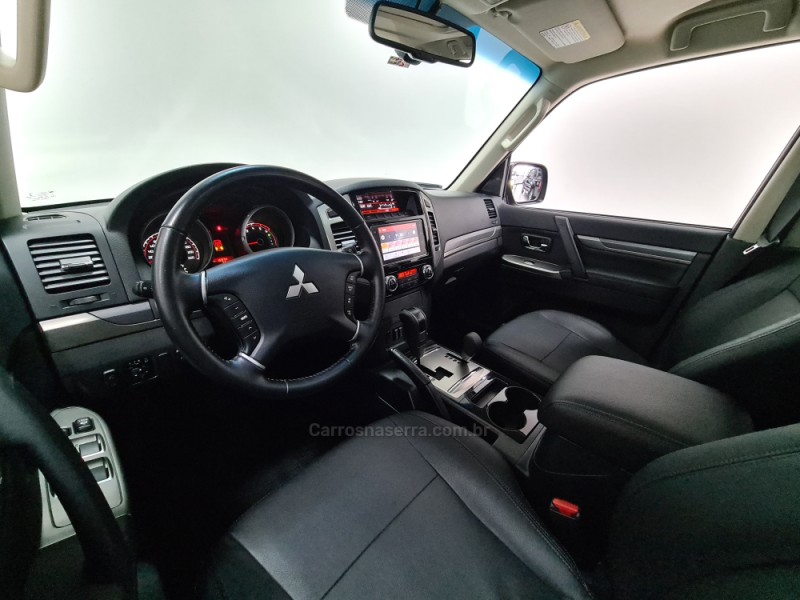 PAJERO FULL 3.2 HPE 4X4 16V DIESEL 4P AUTOMÁTICO - 2019 - SANTA CRUZ DO SUL