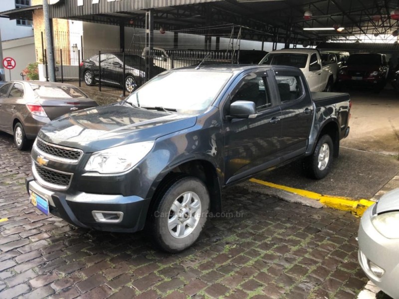 S10 2.5 LT 4X2 CD 16V FLEX 4P MANUAL - 2015 - GARIBALDI