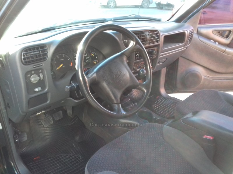 BLAZER 2.8 DLX 4X4 12V TURBO INTERCOOLER DIESEL 4P MANUAL - 2001 - FLORES DA CUNHA