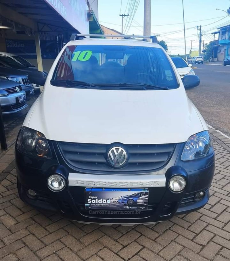 CROSSFOX 1.6 MI FLEX 8V 4P MANUAL - 2010 - PAROBé