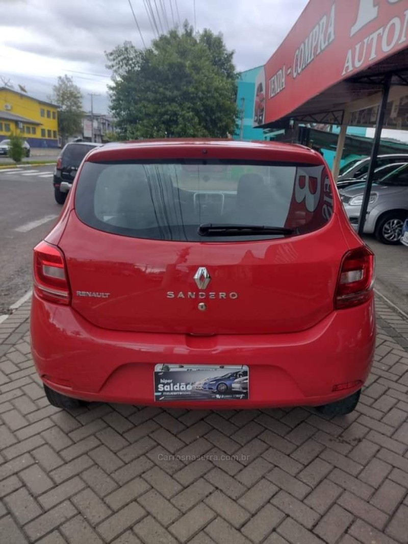 SANDERO 1.0 AUTHENTIQUE 16V FLEX 4P MANUAL - 2019 - PAROBé