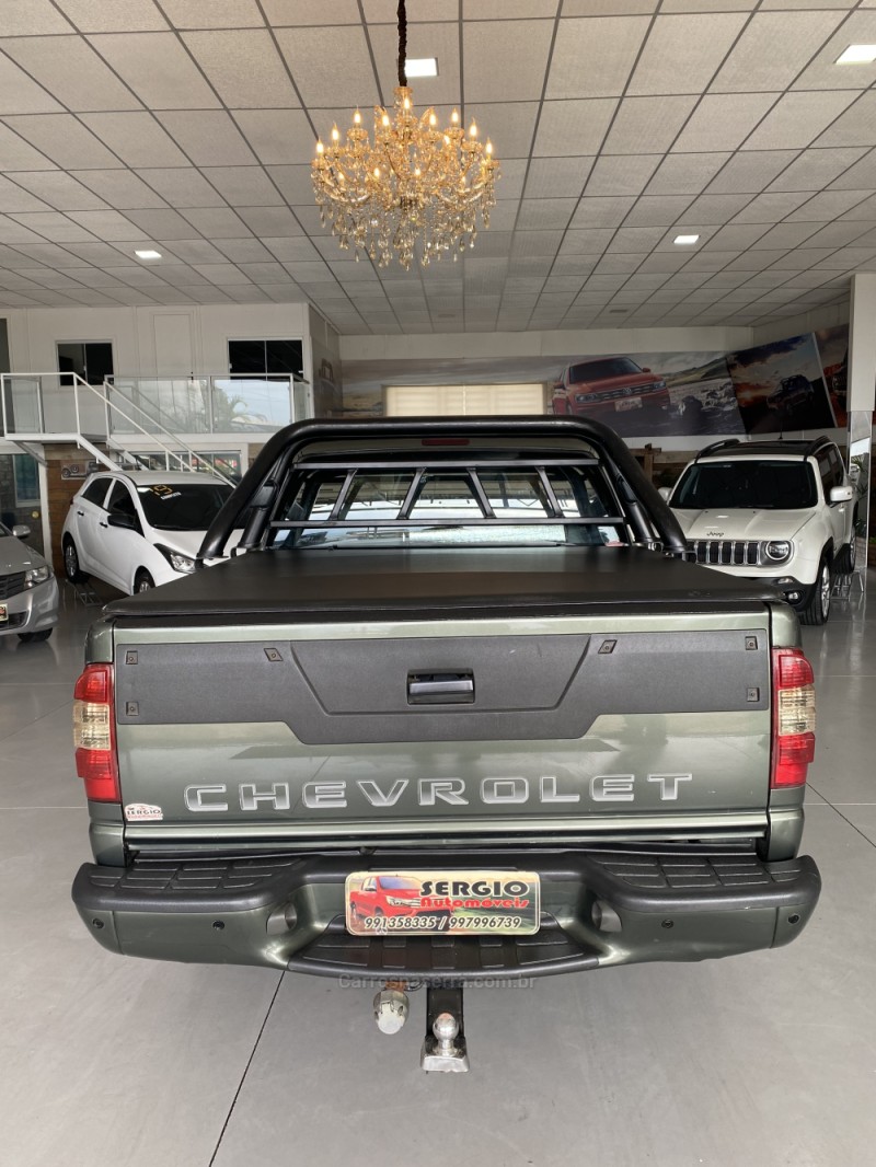 S10 2.4 MPFI EXECUTIVE 4X2 CD 8V FLEX 4P MANUAL - 2011 - PAROBé