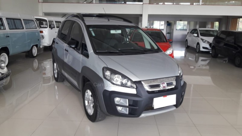 IDEA 1.8 MPI ADVENTURE 16V FLEX 4P MANUAL - 2014 - NOVA PETRóPOLIS