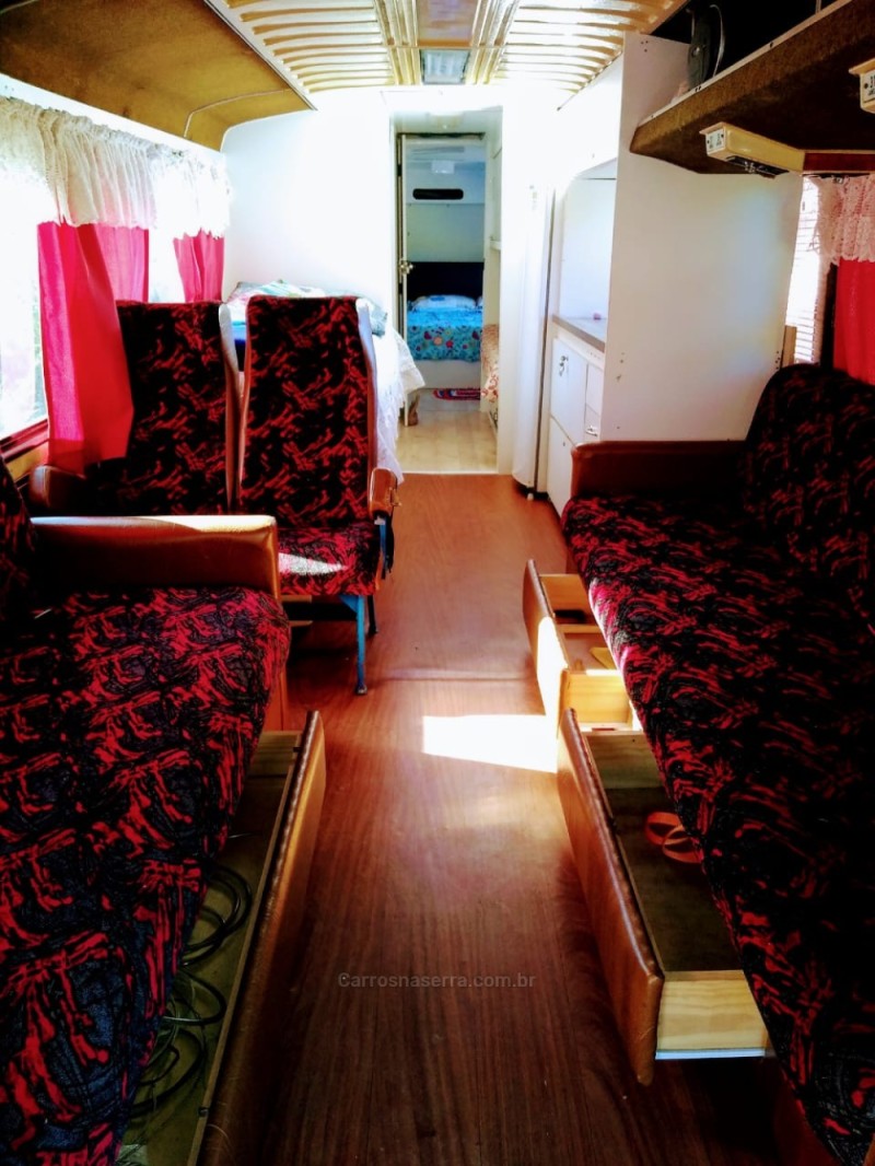 L-1517  - 1982 - NOVA PETRóPOLIS