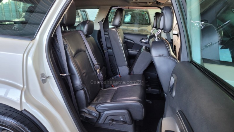 FREEMONT 2.4 PRECISION 16V GASOLINA 4P AUTOMÁTICO - 2015 - CAXIAS DO SUL