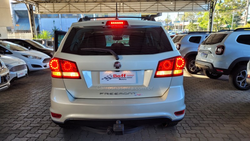 FREEMONT 2.4 PRECISION 16V GASOLINA 4P AUTOMÁTICO - 2015 - CAXIAS DO SUL