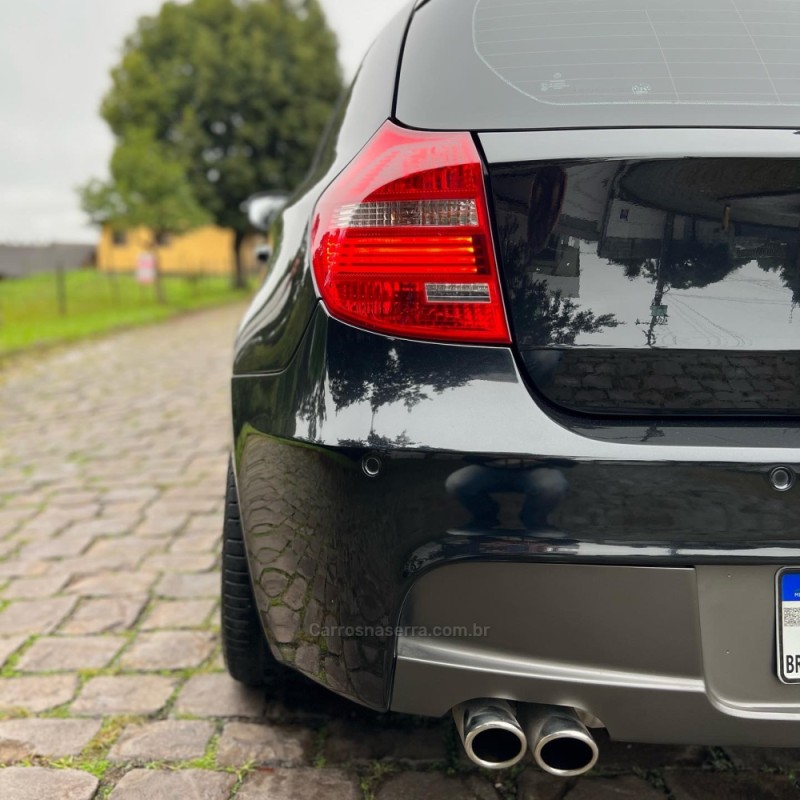 130I 3.0 SPORT HATCH 24V GASOLINA 4P AUTOMÁTICO - 2011 - CAXIAS DO SUL