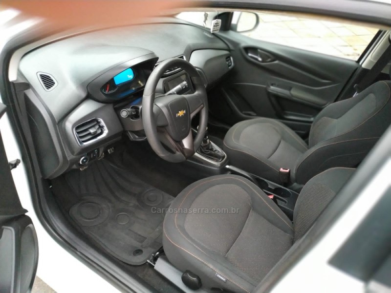 ONIX 1.4 MPFI LTZ 8V FLEX 4P MANUAL - 2014 - GUAPORé