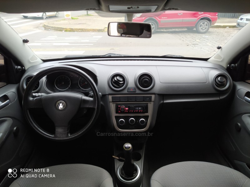 VOYAGE 1.0 MI 8V FLEX 4P MANUAL - 2011 - CAXIAS DO SUL