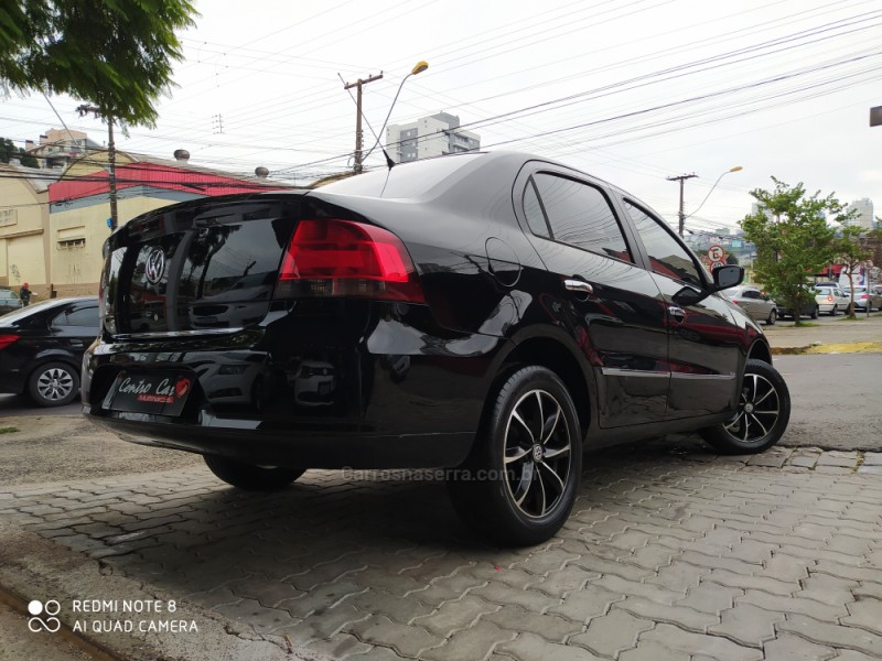 VOYAGE 1.0 MI 8V FLEX 4P MANUAL - 2011 - CAXIAS DO SUL