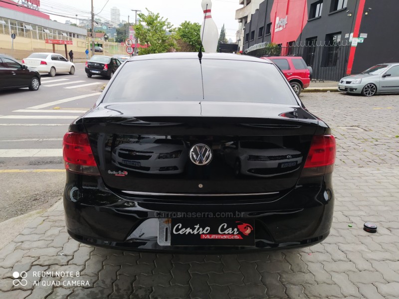 VOYAGE 1.0 MI 8V FLEX 4P MANUAL - 2011 - CAXIAS DO SUL