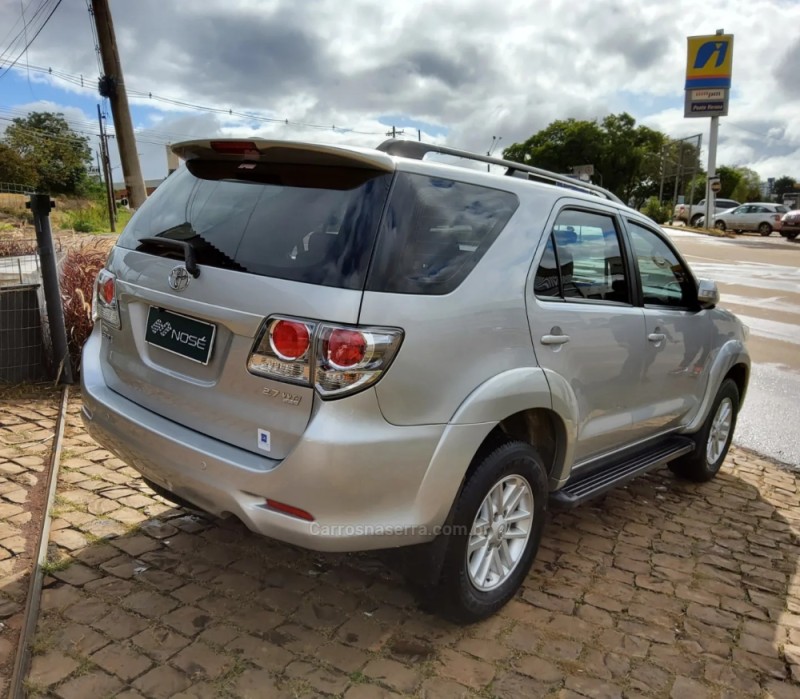 HILUX SW4 2.7 SR 4X2 16V FLEX 4P MANUAL - 2012 - NãO-ME-TOQUE