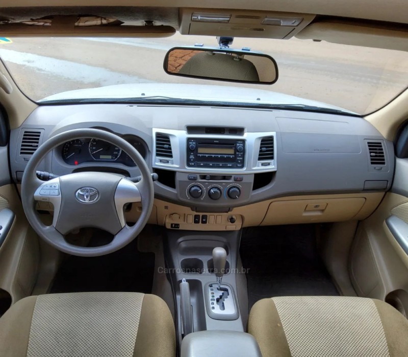 HILUX SW4 2.7 SR 4X2 16V FLEX 4P MANUAL - 2012 - NãO-ME-TOQUE