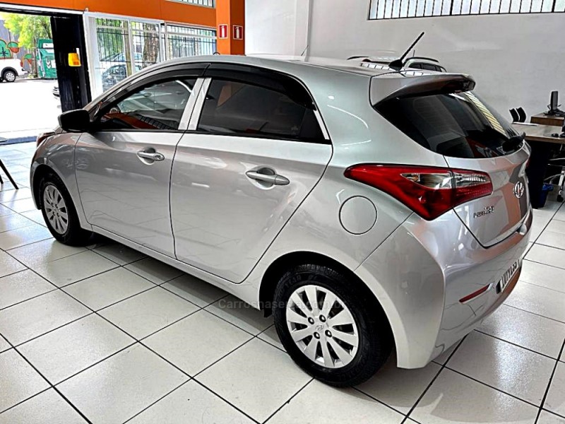 HB20 1.6 COMFORT 16V FLEX 4P MANUAL - 2013 - CAXIAS DO SUL