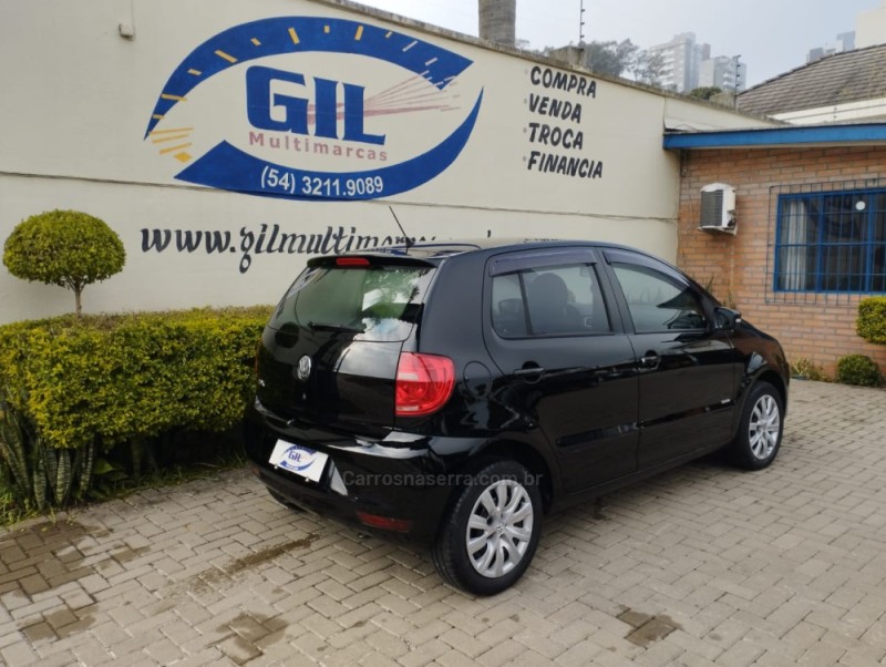 FOX 1.0 MI 8V FLEX 4P MANUAL - 2012 - CAXIAS DO SUL