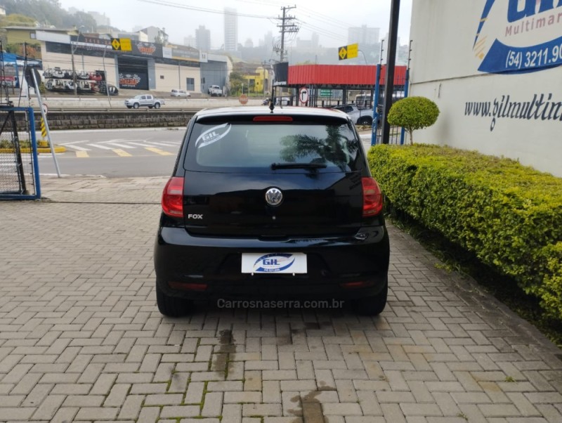 FOX 1.0 MI 8V FLEX 4P MANUAL - 2012 - CAXIAS DO SUL