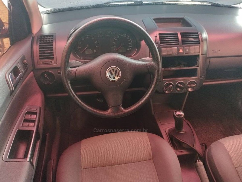 POLO 1.6 MI 8V GASOLINA 4P MANUAL - 2008 - MONTENEGRO