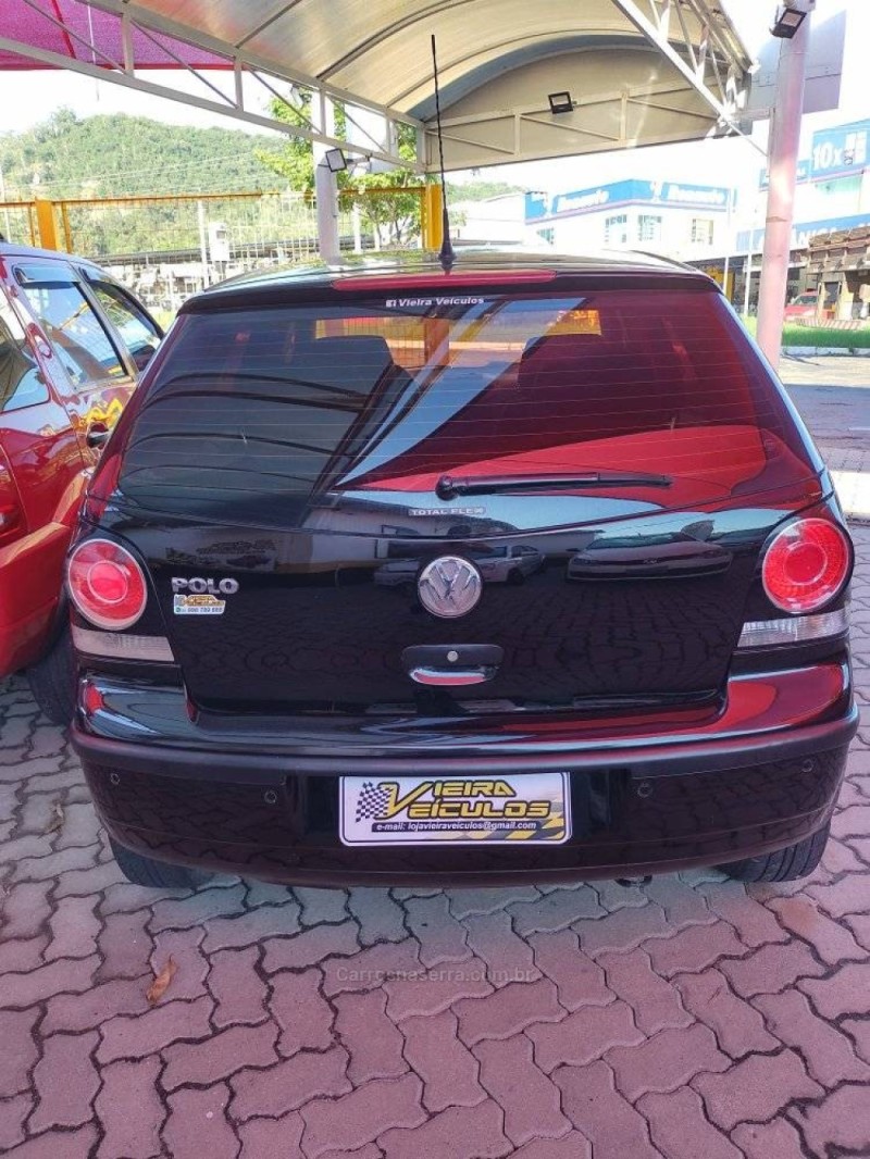 POLO 1.6 MI 8V GASOLINA 4P MANUAL - 2008 - MONTENEGRO