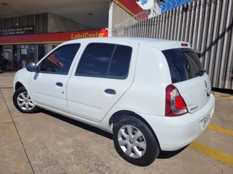 CLIO 1.0 EXPRESSION 16V FLEX 4P MANUAL - 2015 - CAXIAS DO SUL