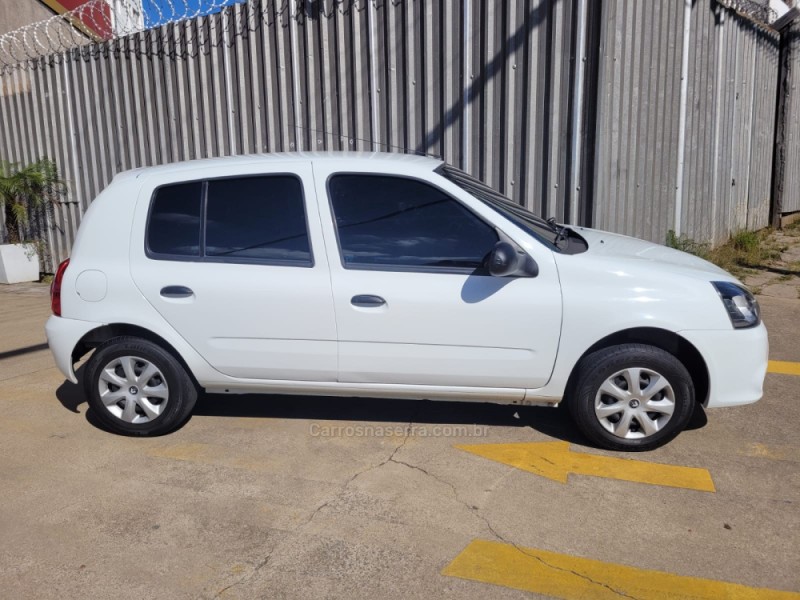 CLIO 1.0 EXPRESSION 16V FLEX 4P MANUAL - 2015 - CAXIAS DO SUL